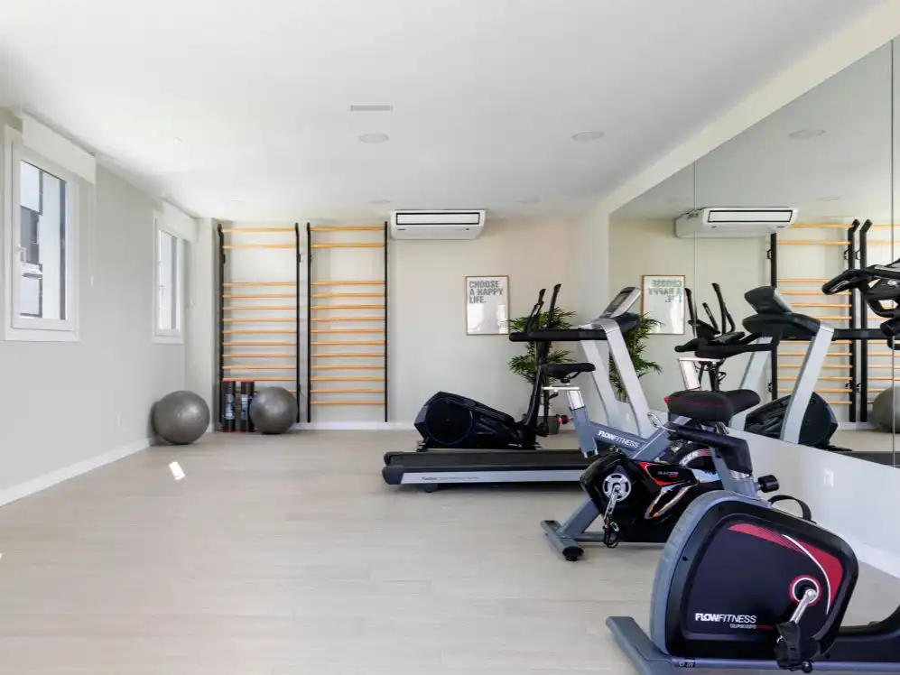 Piso en venta en Avenida de las Universidades, 8, Dos Hermanas Piso en venta en Dos Hermanas con Aire acondicionado, Terraza y Piscina