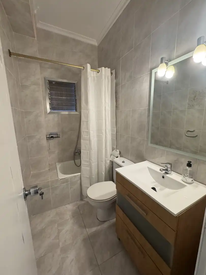 Habitación en CV-406, 14, Metro - Auditorio Baño de Piso para compartir en Paiporta con Aire acondicionado y Balcón