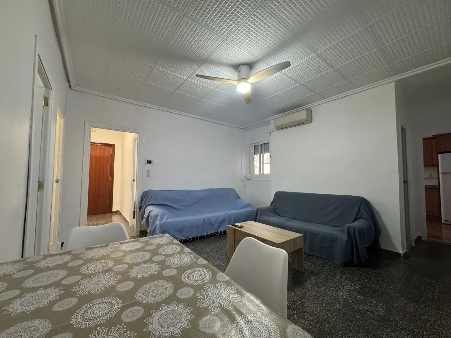 Habitación en CV-406, 14, Metro - Auditorio Piso para compartir en Paiporta con Aire acondicionado y Balcón