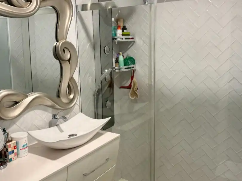 Bany de Casa o xalet de lloguer en Dos Hermanas amb Aire condicionat, Terrassa i Traster