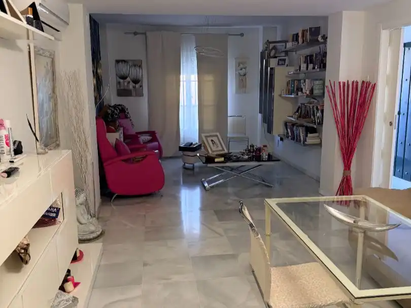 Sala d'estar de Casa o xalet de lloguer en Dos Hermanas amb Aire condicionat, Terrassa i Traster