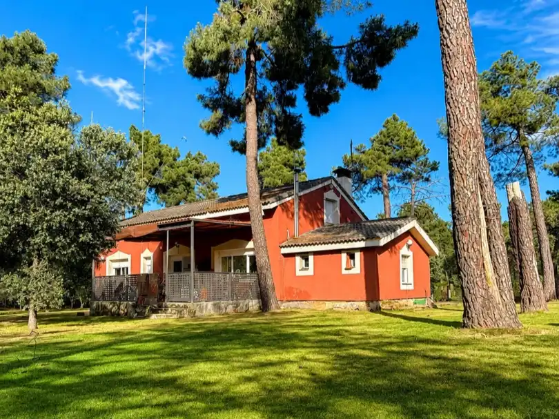 Flat for sale in Calle el Pinar, 91, Marugán Exterior view of Flat for sale in Marugán with Heating, Private garden and Terrace