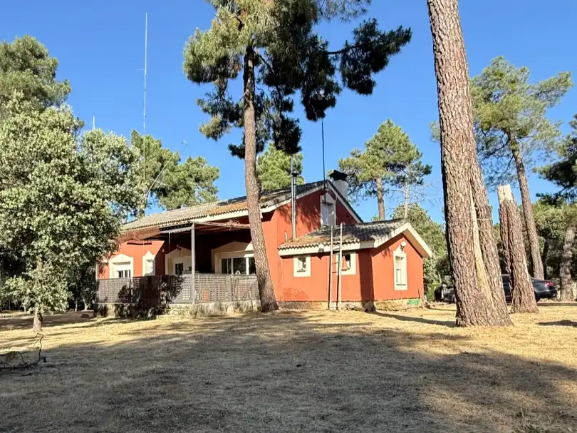 Flat for sale in Calle el Pinar, 91, Marugán Exterior view of Flat for sale in Marugán with Heating, Private garden and Terrace
