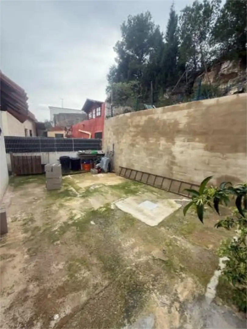 Casa adosada de alquiler en Godelleta con Terraza