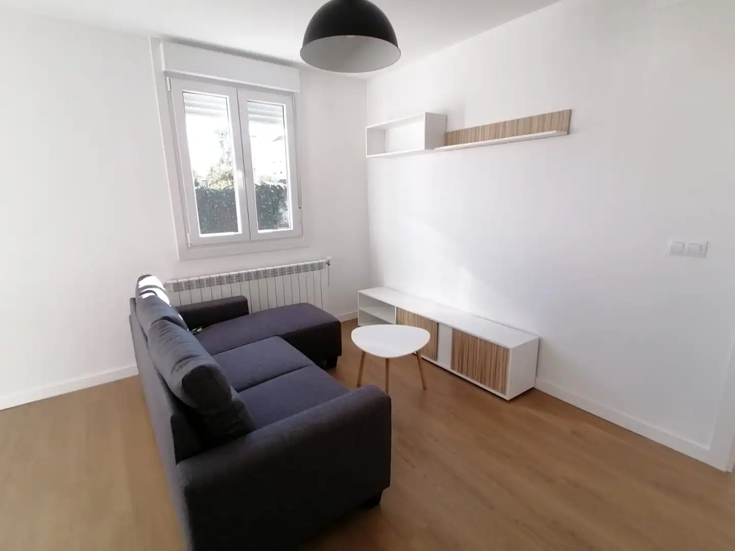 Flat for rent in Rúa Couto Piñeiro, 18, Casablanca - Calvario Living room of Flat for rent in Vigo with Heating and Furnished