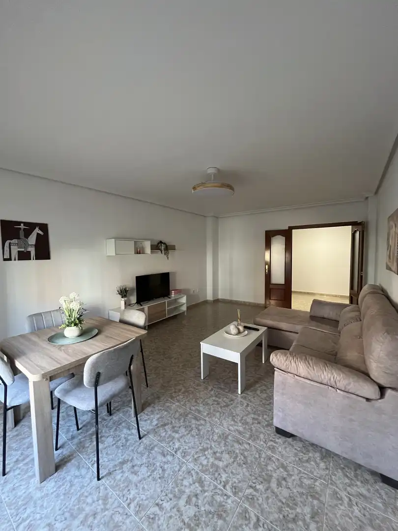 Zimmer in Avenida Francisco Aguirre, 196, El Pilar - La Estación Wohnzimmer von Wohnung zur untervermieten in Talavera de la Reina mit Heizung, Möbliert und Balkon