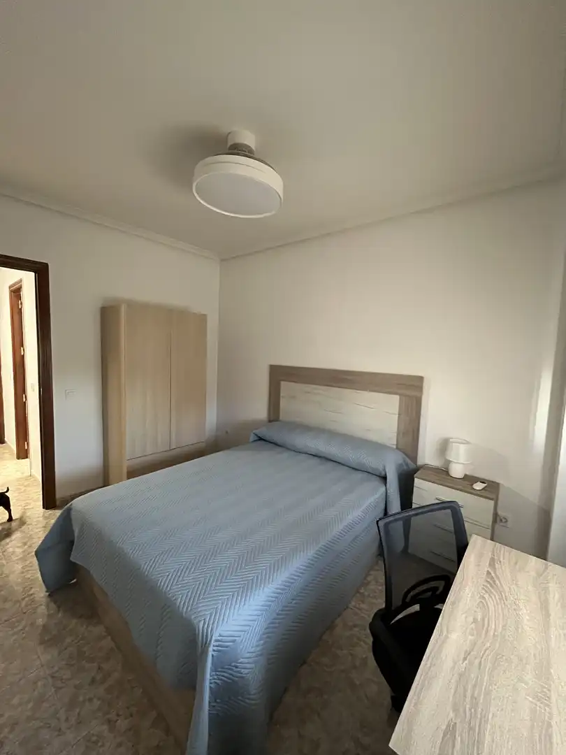 Zimmer in Avenida Francisco Aguirre, 196, El Pilar - La Estación Schlafzimmer von Wohnung zur untervermieten in Talavera de la Reina mit Heizung, Möbliert und Balkon