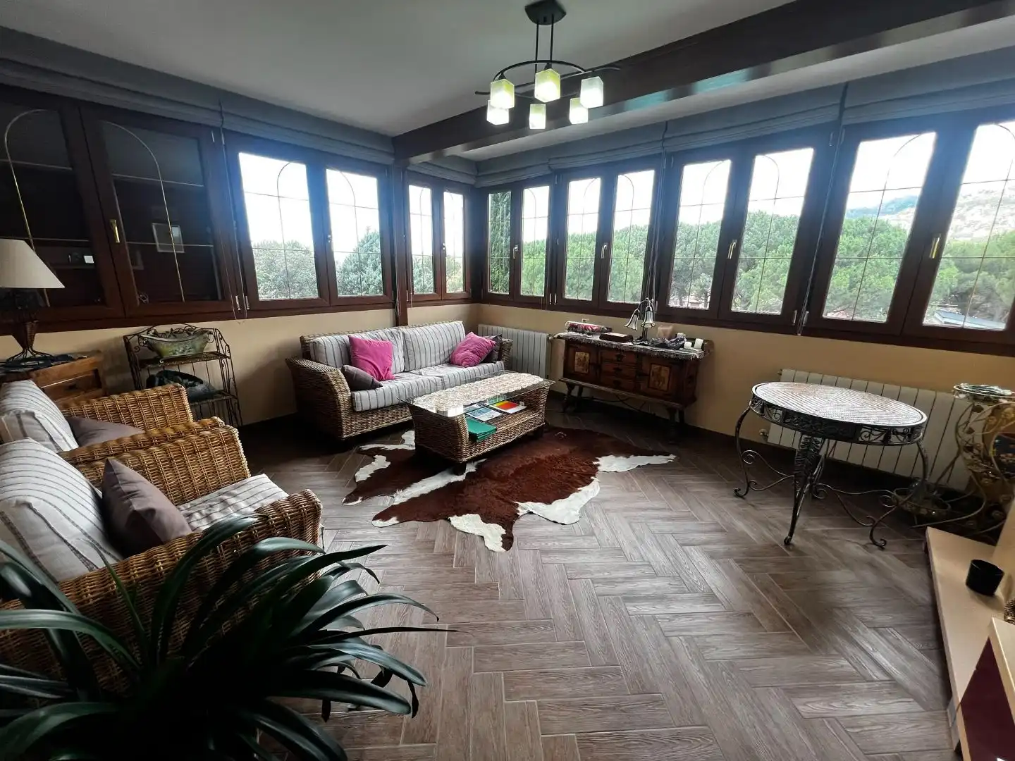 Houses for sale in Calle del Duero, 15, Manzanares El Real Living room of Houses for sale in Manzanares El Real with Air Conditioner, Heating and Private garden