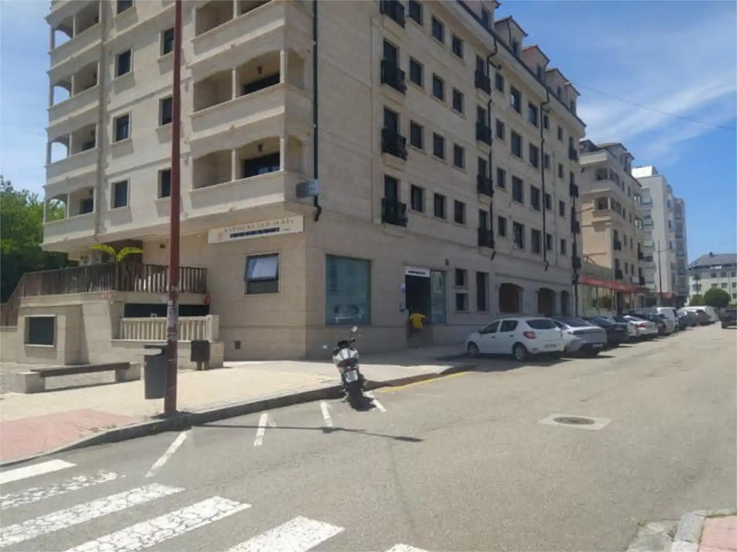 Außenansicht von Garage zur Miete in Caldas de Reis