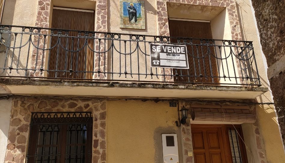Pis en venda a Calle Mayor, 31, Andilla, Valencia - imatge 1 Foto 1 de Pis en venda a Calle Mayor, 31, Andilla, Valencia