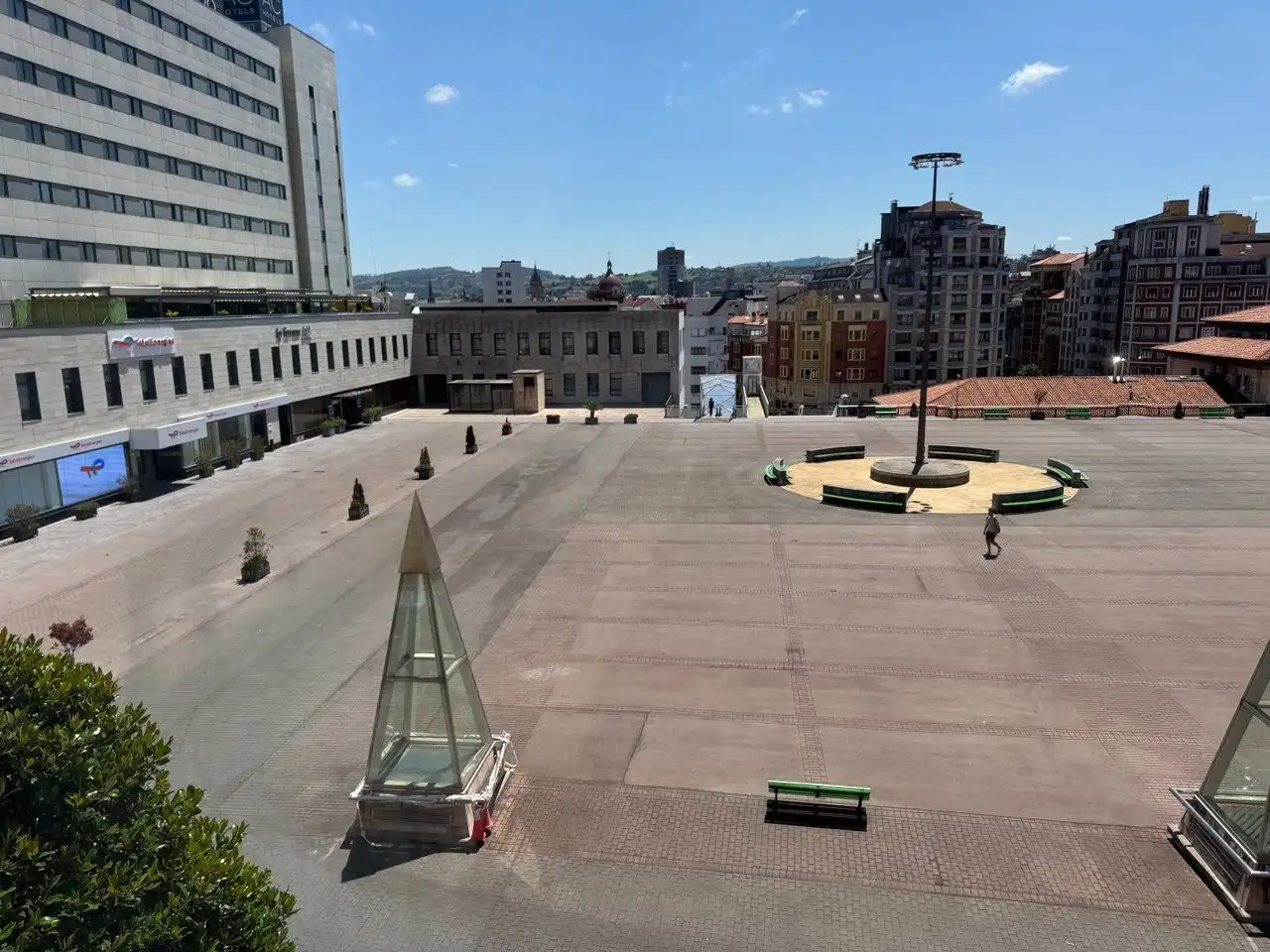 Piso en venta en Calle Tito Bustillo, 10, Ciudad Naranco - Prados de La Fuente Vista exterior de Piso en venta en Oviedo con Calefacción, Parquet y Trastero