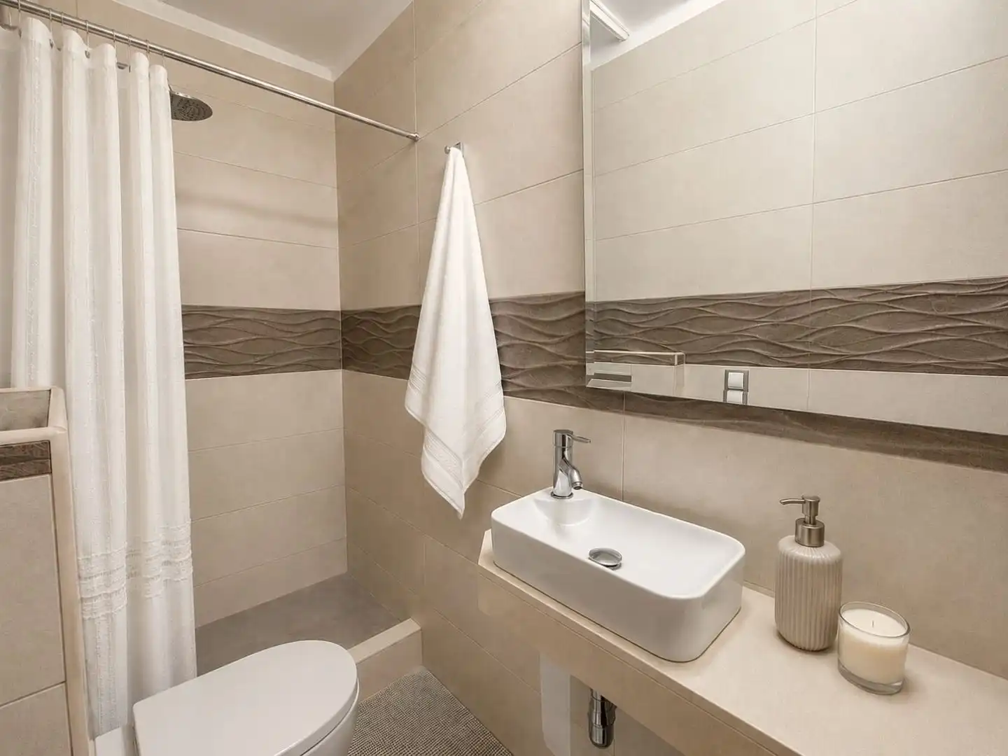 Piso de alquiler en Carrer del Corall, 1, S'Arenal Baño de Piso de alquiler en Palma de Mallorca con Aire acondicionado, Terraza y Amueblado