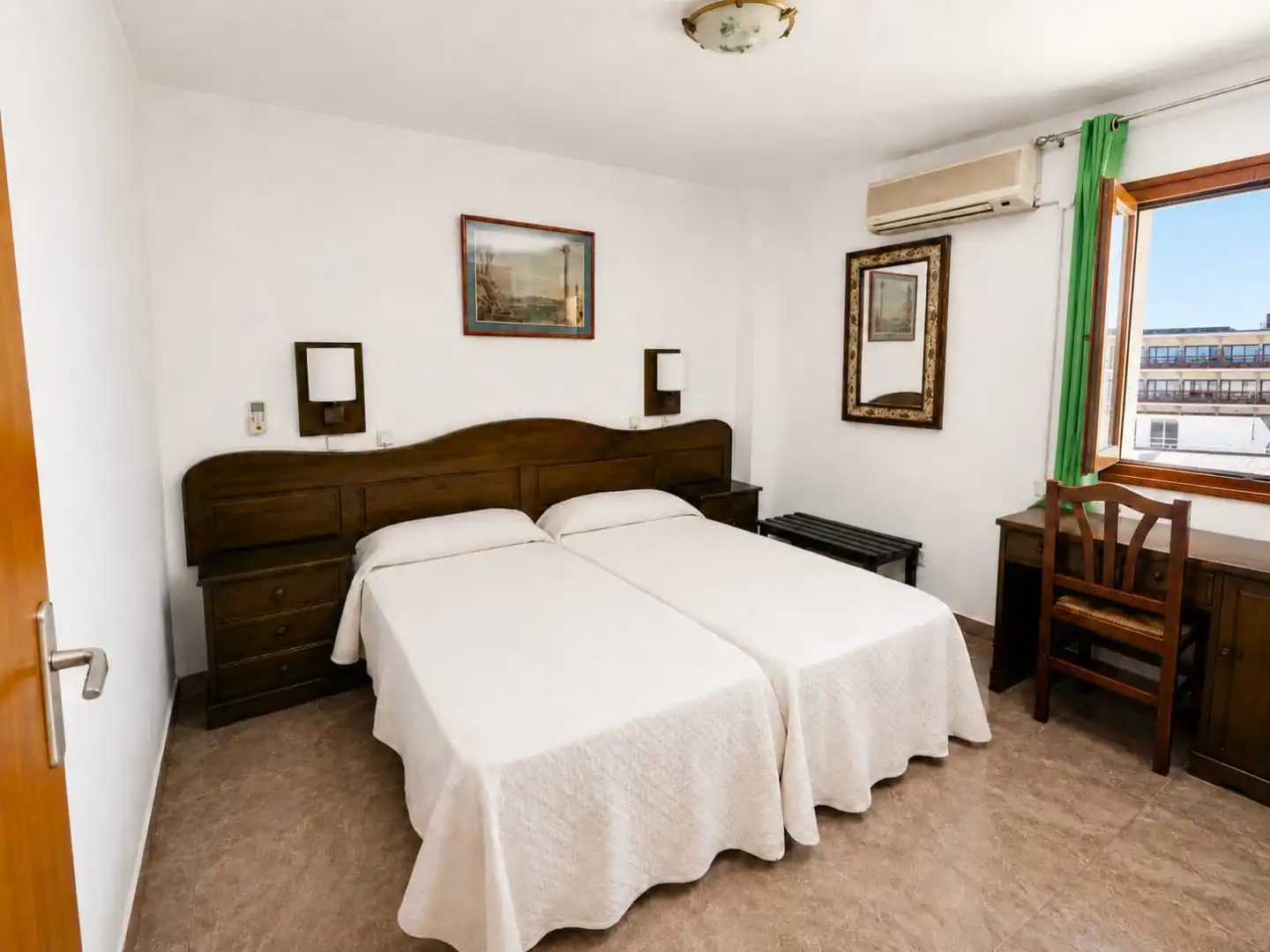 Piso de alquiler en Carrer del Corall, 1, S'Arenal Habitación de Piso de alquiler en Palma de Mallorca con Aire acondicionado, Terraza y Amueblado
