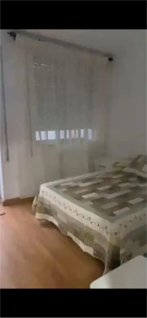 Apartamento de alquiler en Cee Habitación de Apartamento de alquiler en Cee con Calefacción, Terraza y Amueblado