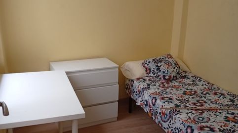 Piso de alquiler en Rúa Sofía Casanova, 18, Os Mallos, A Coruña Capital - imagen 3 Foto 3 de Piso de alquiler en Rúa Sofía Casanova, 18, Os Mallos, A Coruña Capital