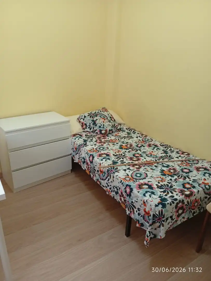 Piso de alquiler en Rúa Sofía Casanova, 18, Os Mallos Piso de alquiler en Rúa Sofía Casanova, 18, Os Mallos
