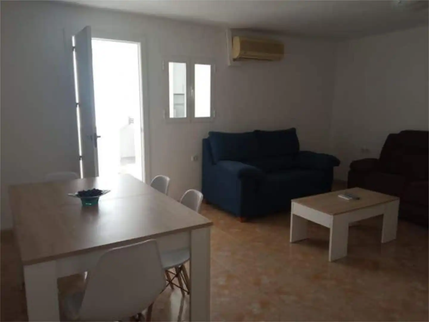 Piso de alquiler en Centro Sala de estar de Piso de alquiler en Mérida con Amueblado