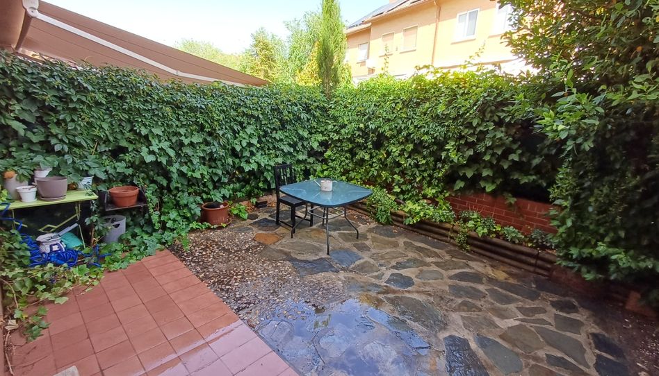 Casa o xalet en venda a Avenida de Los Jesuitas, 34, Colonia-Bripac, Alcalá de Henares - imatge 1 Foto 1 de Casa o xalet en venda a Avenida de Los Jesuitas, 34, Colonia-Bripac, Alcalá de Henares