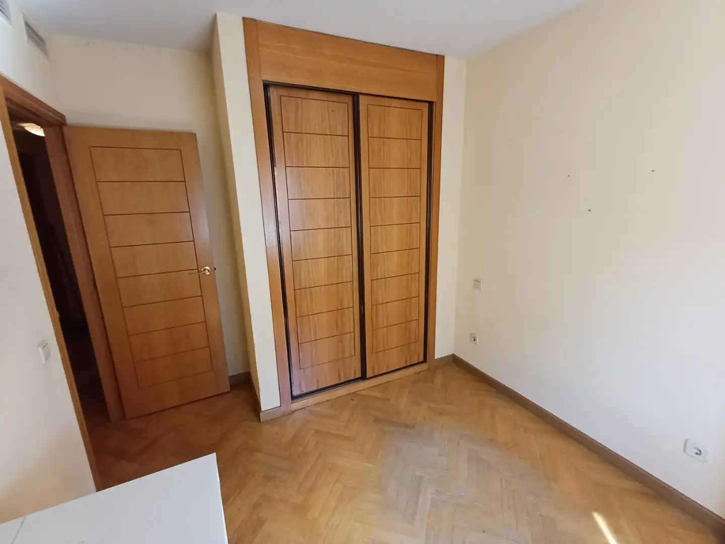 Casa o xalet en venda a Avenida de los Jesuitas, 34, Colonia-Bripac Dormitori de Casa o xalet en venda en Alcalá de Henares amb Calefacció, Parquet i Terrassa