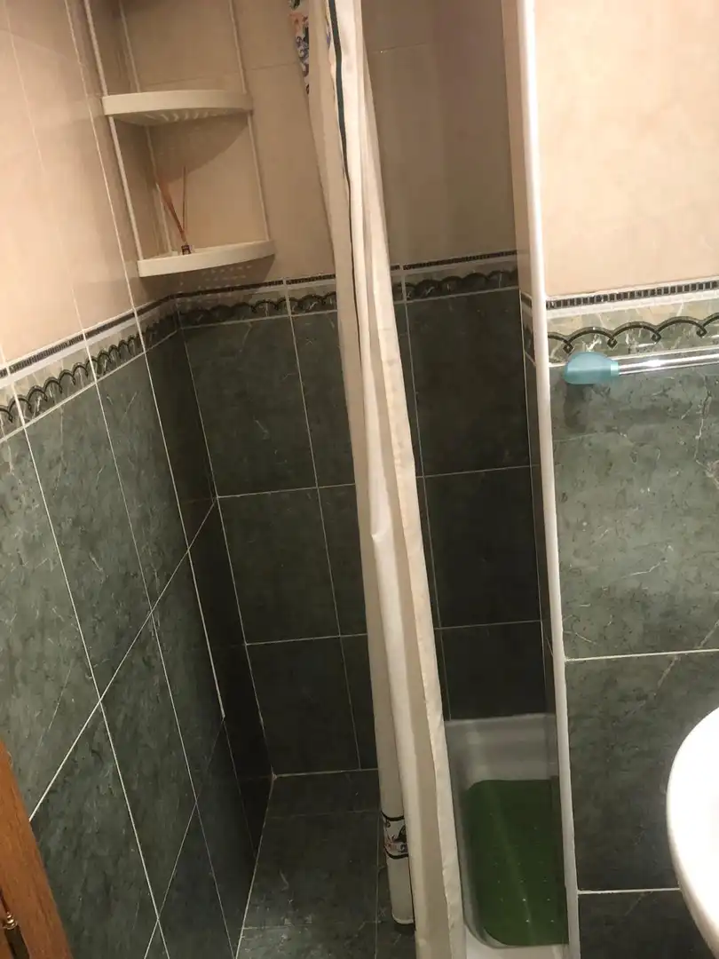 Flat for rent in Avenida Álvarez Guerra, 12, Alcázar de San Juan Bathroom of Flat for rent in Alcázar de San Juan with Air Conditioner