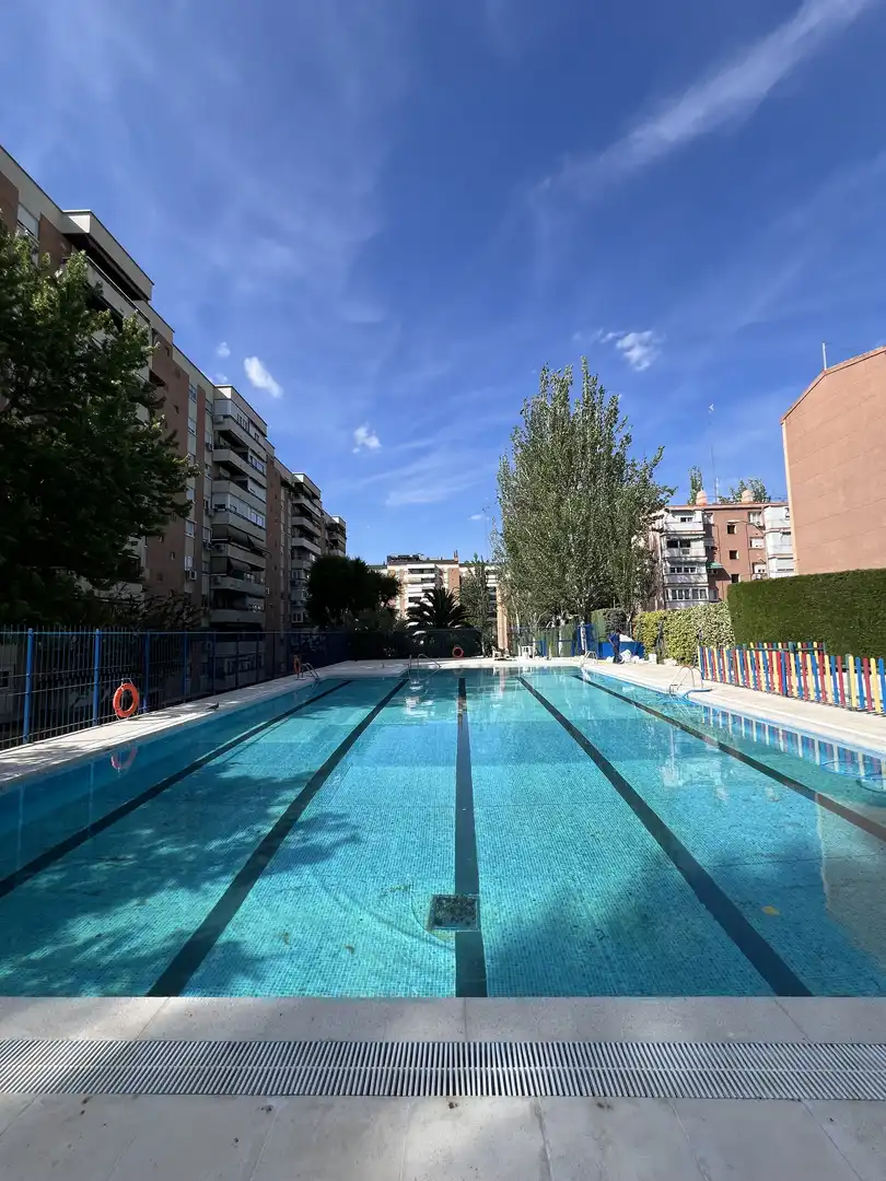 Habitació a Calle de Ramón Gómez de la Serna, 109, Peñagrande Habitació a Calle de Ramón Gómez de la Serna, 109, Peñagrande