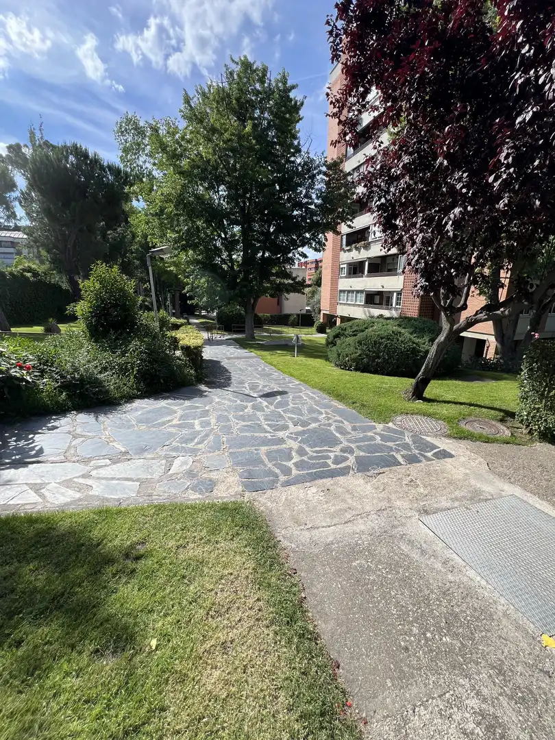 Habitació a Calle de Ramón Gómez de la Serna, 109, Peñagrande Habitació a Calle de Ramón Gómez de la Serna, 109, Peñagrande