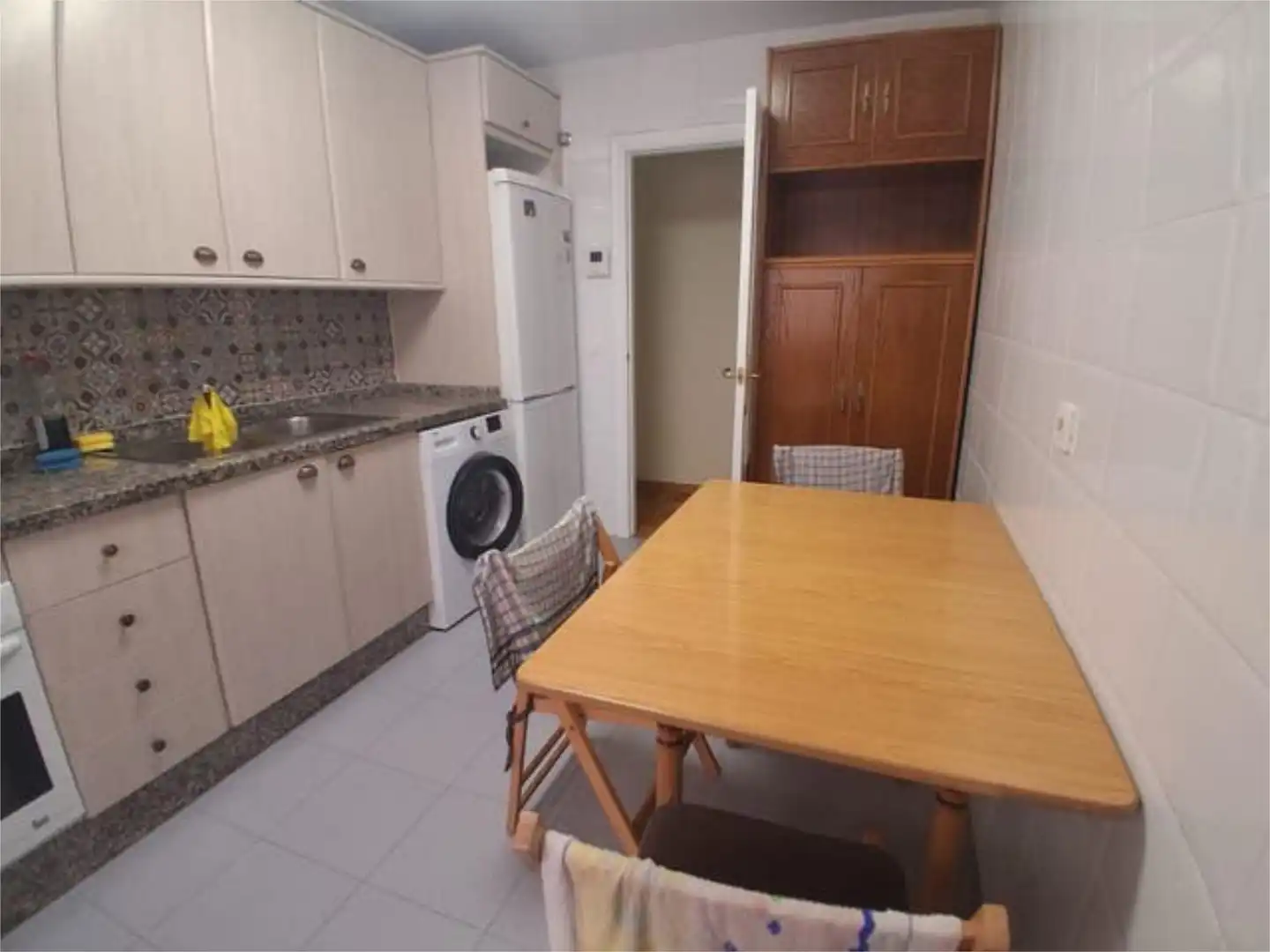 Flat for rent in San Mamés - La Palomera Kitchen of Flat for rent in León Capital with Heating and Furnished