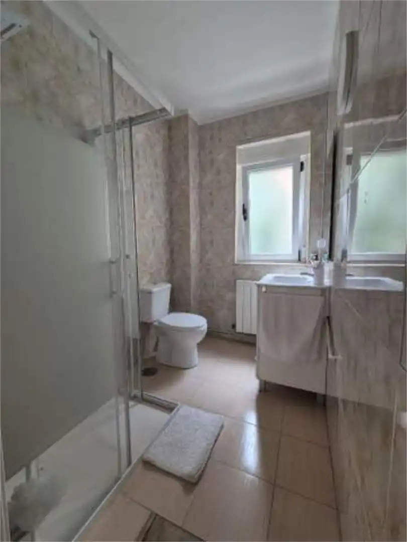 Wohnung zum Verkauf in Morcín Badezimmer von Wohnung zum Verkauf in Morcín mit Heizung und Abstellraum