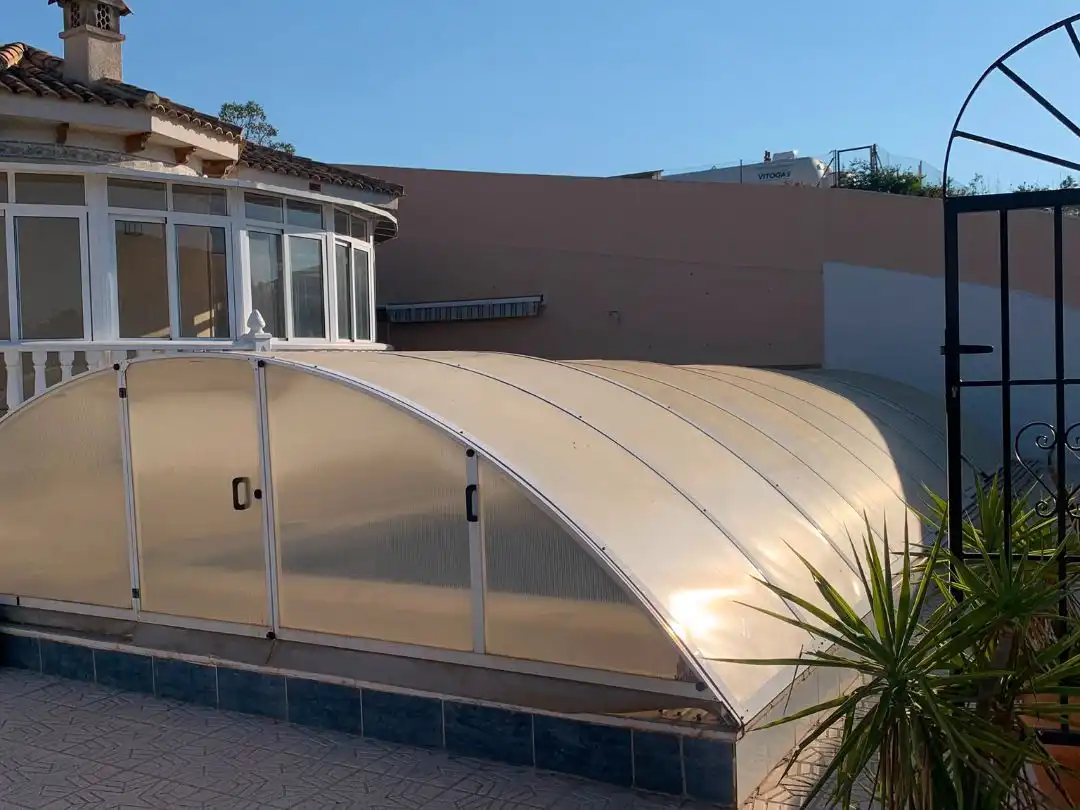 Flat for sale in Calle Holanda, 27, Bigastro Exterior view of Flat for sale in Bigastro with Air Conditioner, Heating and Private garden