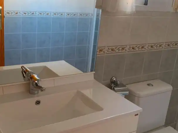 Flat for sale in Calle Holanda, 27, Bigastro Bathroom of Flat for sale in Bigastro with Air Conditioner, Heating and Private garden