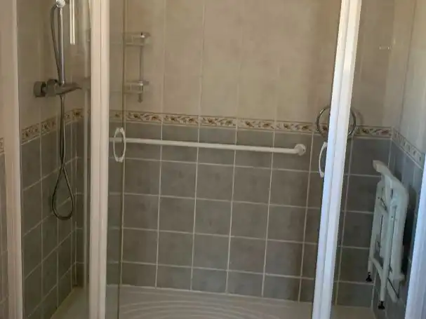Flat for sale in Calle Holanda, 27, Bigastro Bathroom of Flat for sale in Bigastro with Air Conditioner, Heating and Private garden