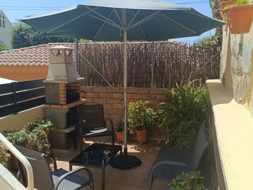 Flat for sale in Carrer Flos i Calcat, 163, Centre Terrace of Flat for sale in El Masnou with Air Conditioner, Heating and Terrace