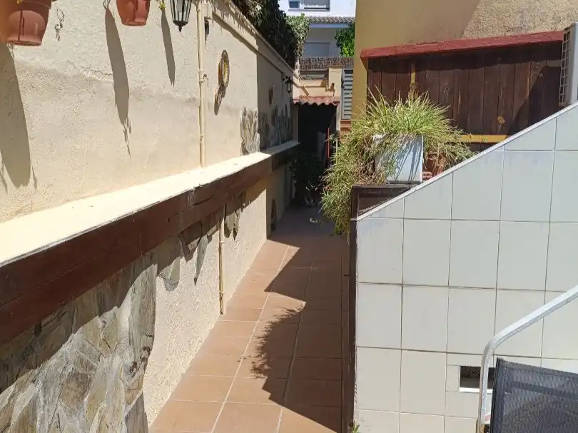 Flat for sale in Carrer Flos i Calcat, 163, Centre Terrace of Flat for sale in El Masnou with Air Conditioner, Heating and Terrace