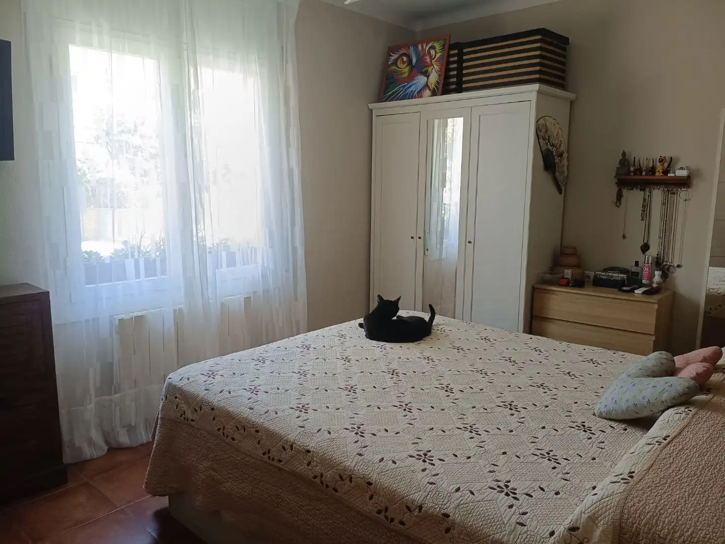 Flat for sale in Carrer Flos i Calcat, 163, Centre Bedroom of Flat for sale in El Masnou with Air Conditioner, Heating and Terrace