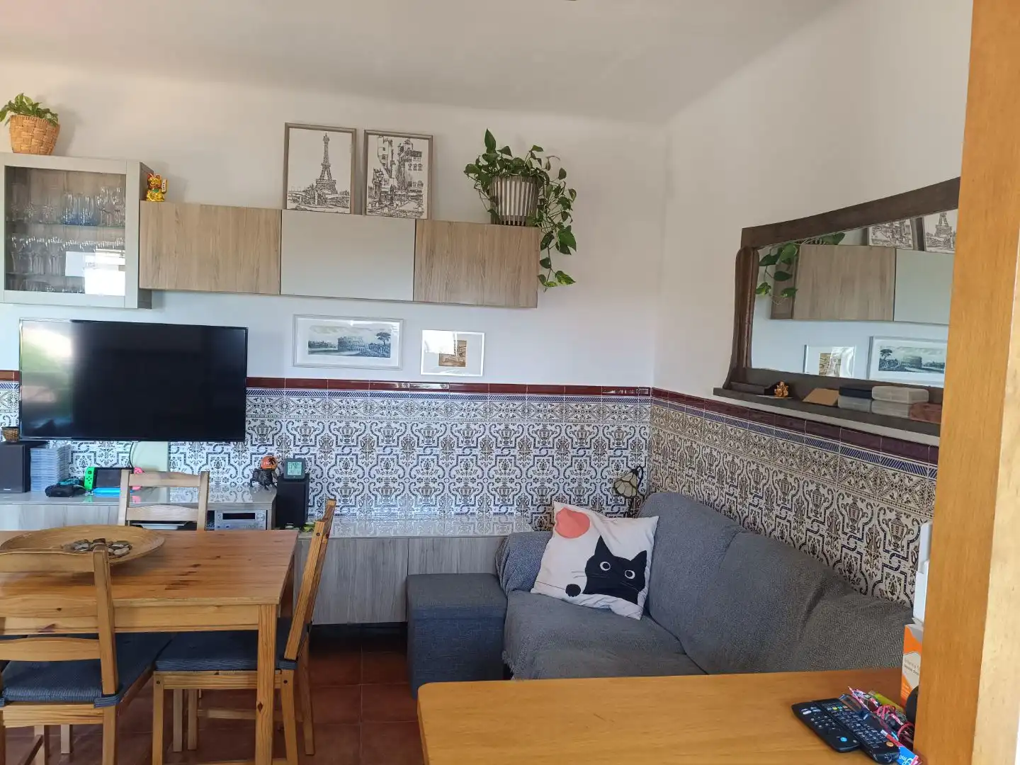 Flat for sale in Carrer Flos i Calcat, 163, Centre Living room of Flat for sale in El Masnou with Air Conditioner, Heating and Terrace
