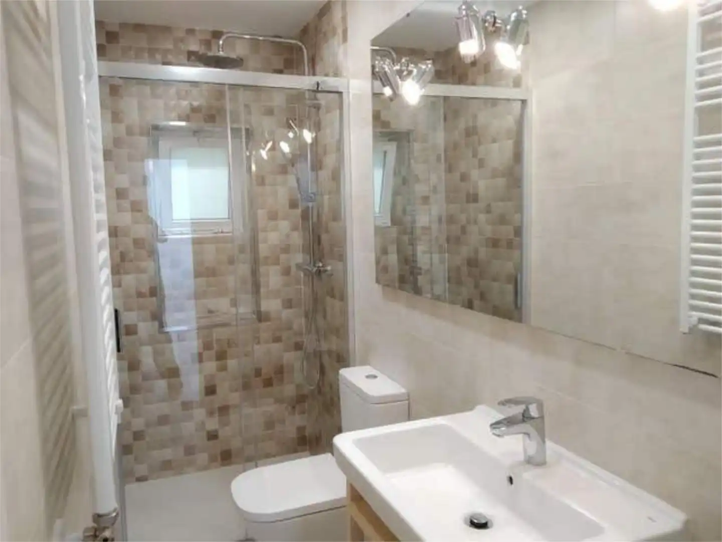 Piso de alquiler en Prosperidad - Delicias Baño de Piso de alquiler en Salamanca con Calefacción y Amueblado