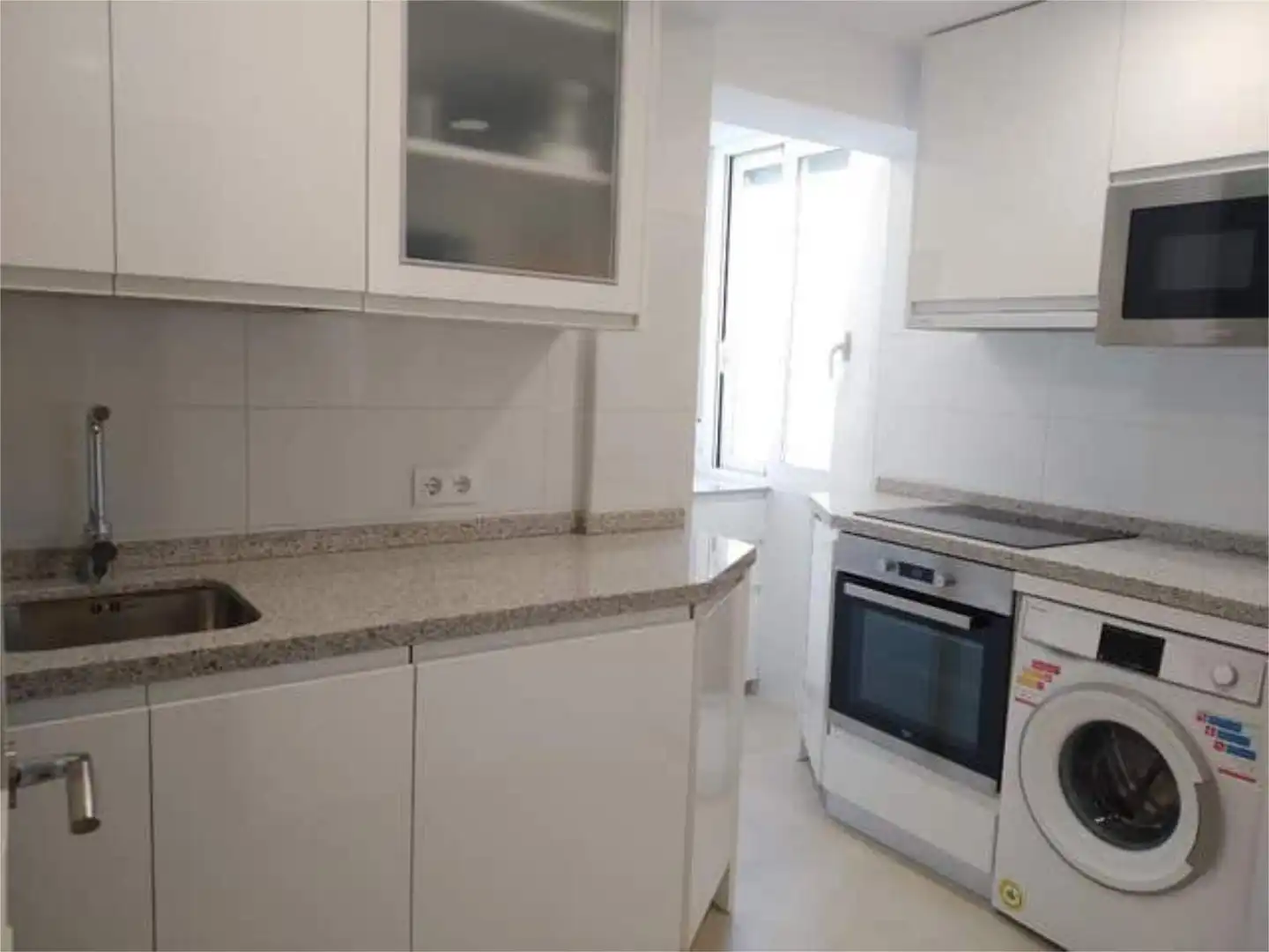 Piso de alquiler en Prosperidad - Delicias Cocina de Piso de alquiler en Salamanca con Calefacción y Amueblado
