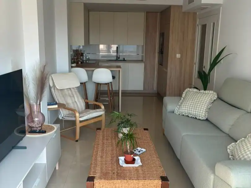 Apartamento de alquiler en Calle Tomás Bretón, 2, Las Lomas - Las Yucas Sala de estar de Apartamento de alquiler en Águilas con Aire acondicionado, Terraza y Trastero