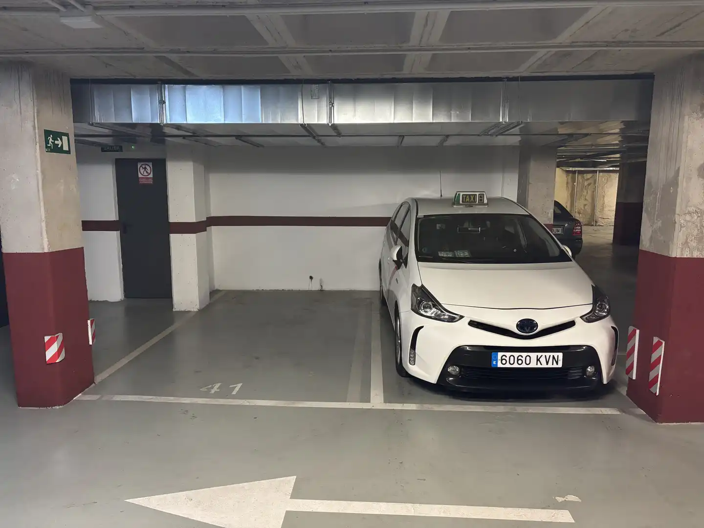 Garage for rent in Calle de la Codorniz, Vista Alegre Parking of Garage for rent in Madrid