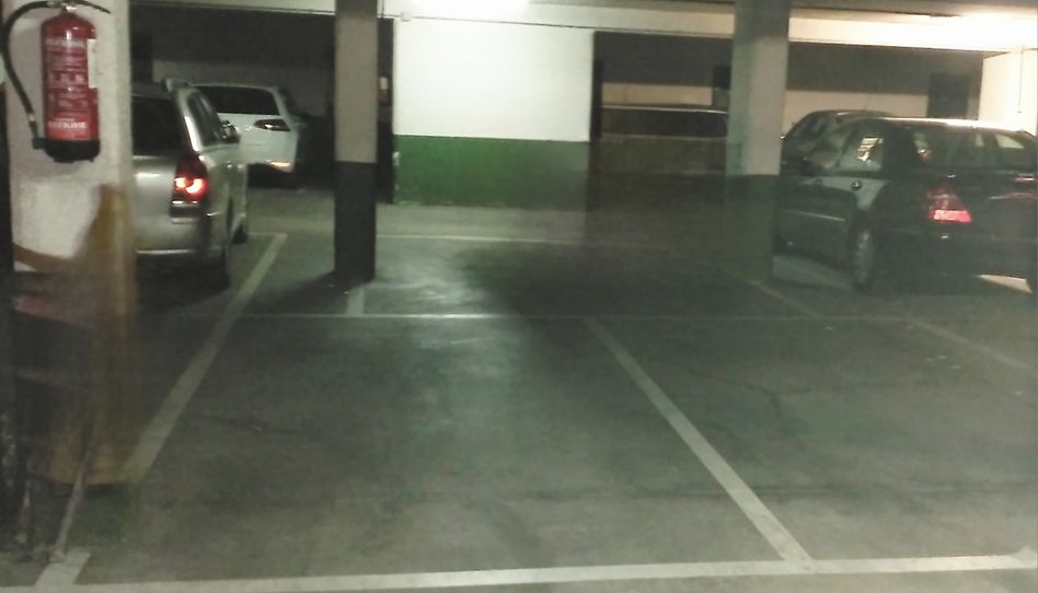Garaje en venta en Zumakadi Ibilbidea, 23, San Cristóbal, Vitoria - Gasteiz - imagen 1 Foto 1 de Garaje en venta en Zumakadi Ibilbidea, 23, San Cristóbal, Vitoria - Gasteiz