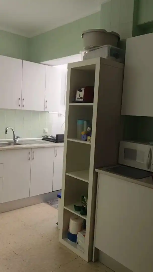 Àtic de lloguer a Avenida Andalucía, 84, Asdrúbal - Bahía Blanca Cuina de Àtic de lloguer en Cádiz amb Aire condicionat, Calefacció i Terrassa