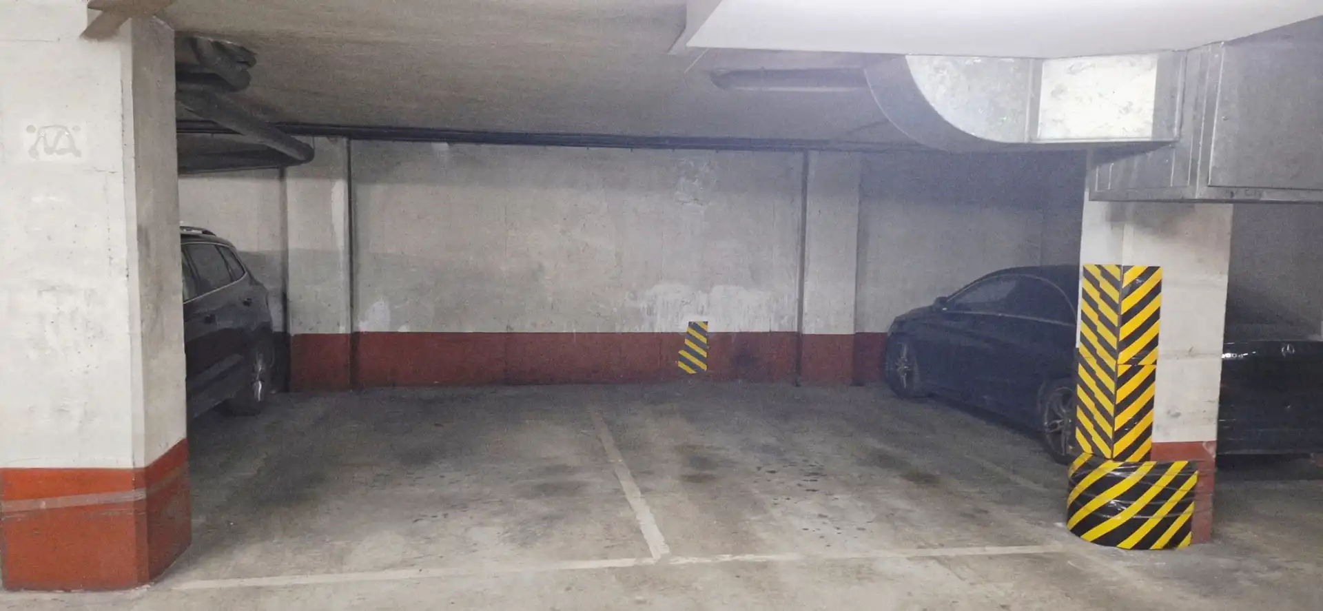 Garage for sale in Txalaparta Kalea, 2, Adurtza Parking of Garage for sale in Vitoria - Gasteiz