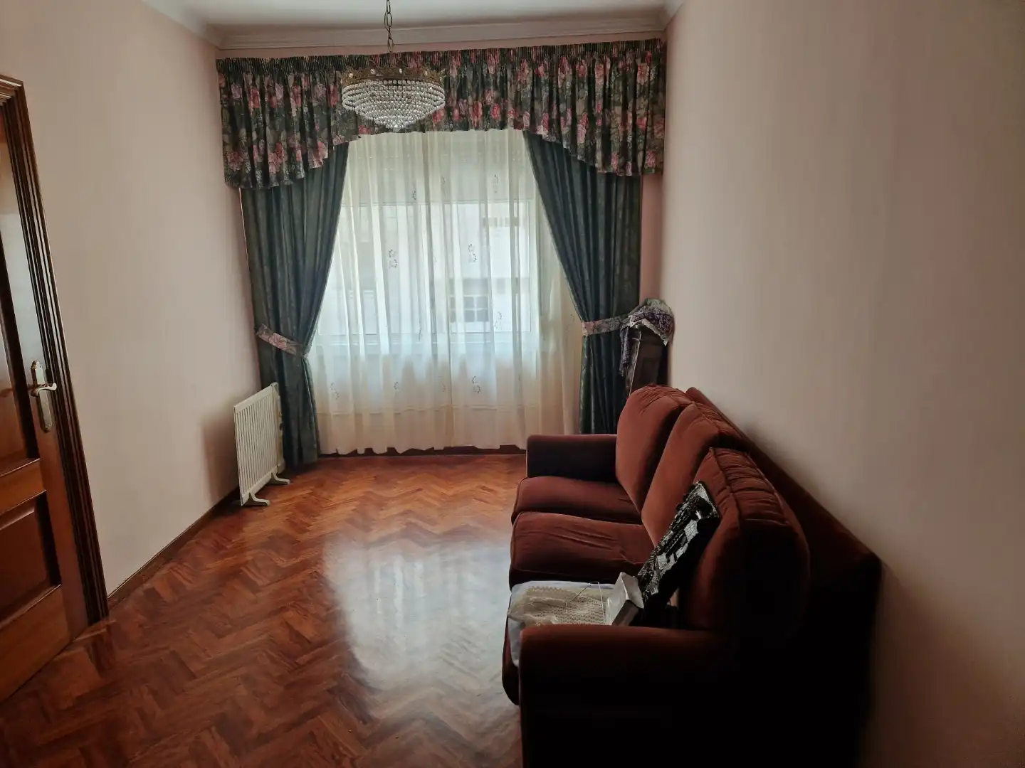 Piso en venta en Rúa Sagrada Familia, Sagrada Familia Sala de estar de Piso en venta en A Coruña Capital