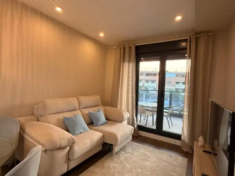Flat for sale in Calle Molino Harinero, 1, Centro Living room of Flat for sale in Cáceres with Air Conditioner, Heating and Parquet flooring