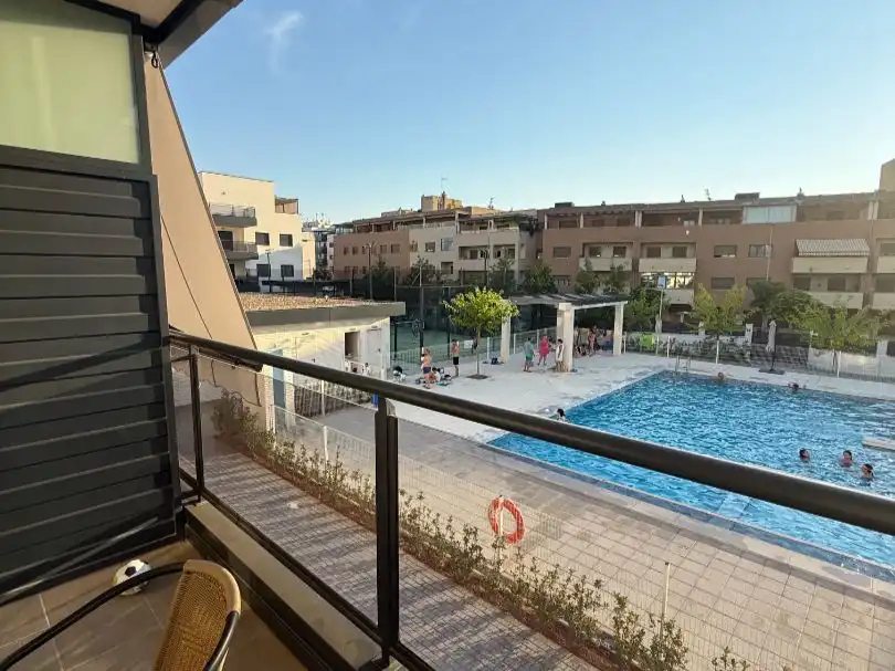 Flat for sale in Calle Molino Harinero, 1, Centro Swimming pool of Flat for sale in Cáceres with Air Conditioner, Heating and Parquet flooring
