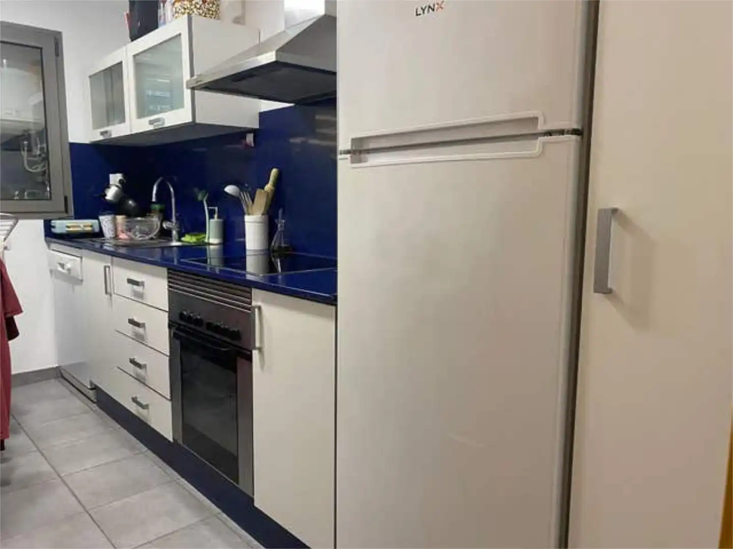 Piso en venta en Zona Avenida del Mar Cocina de Piso en venta en Castellón de la Plana / Castelló de la Plana con Calefacción, Trastero y Piscina