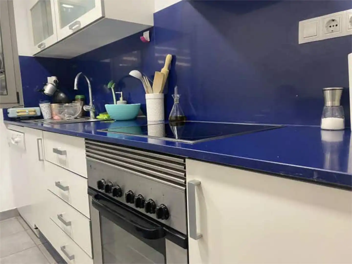Piso en venta en Zona Avenida del Mar Cocina de Piso en venta en Castellón de la Plana / Castelló de la Plana con Calefacción, Trastero y Piscina
