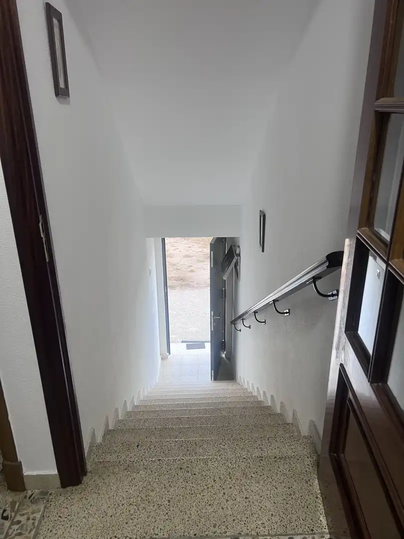 Einfamilien-Reihenhaus zur Miete in Ourense Capital  mit Heizung, Privatgarten und Möbliert