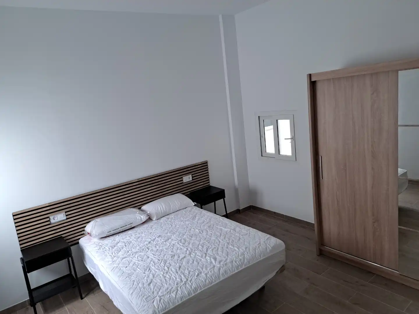 Ático de alquiler en Calle Alfonso XIII, 21, La Herradura - Balcón de Telde Habitación de Ático de alquiler en Telde con Terraza, Amueblado y Lavadora