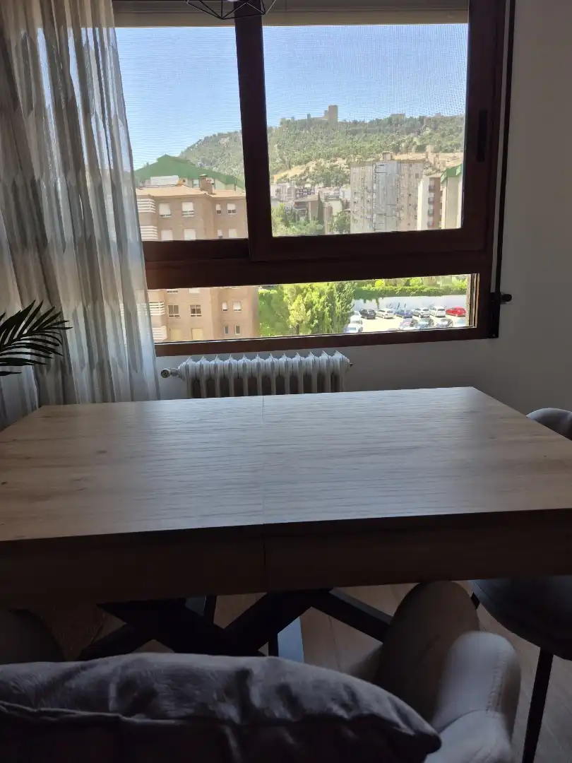 Pis en venda a Calle de Sefarad, 40, Hospital Terrassa de Pis en venda en Jaén amb Aire condicionat, Calefacció i Terrassa